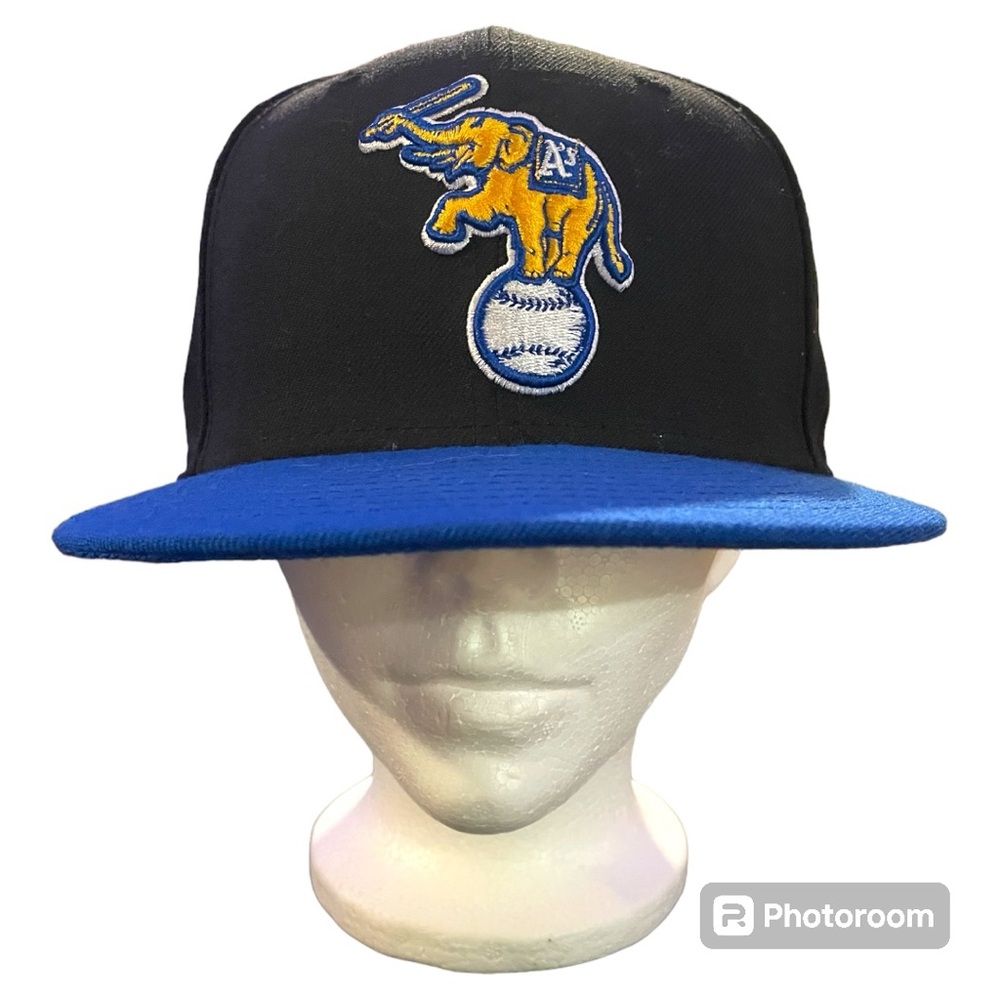 Specialty hat from the Oaklandish store in Oakland, Ca. A’s/Warriors colab hat.